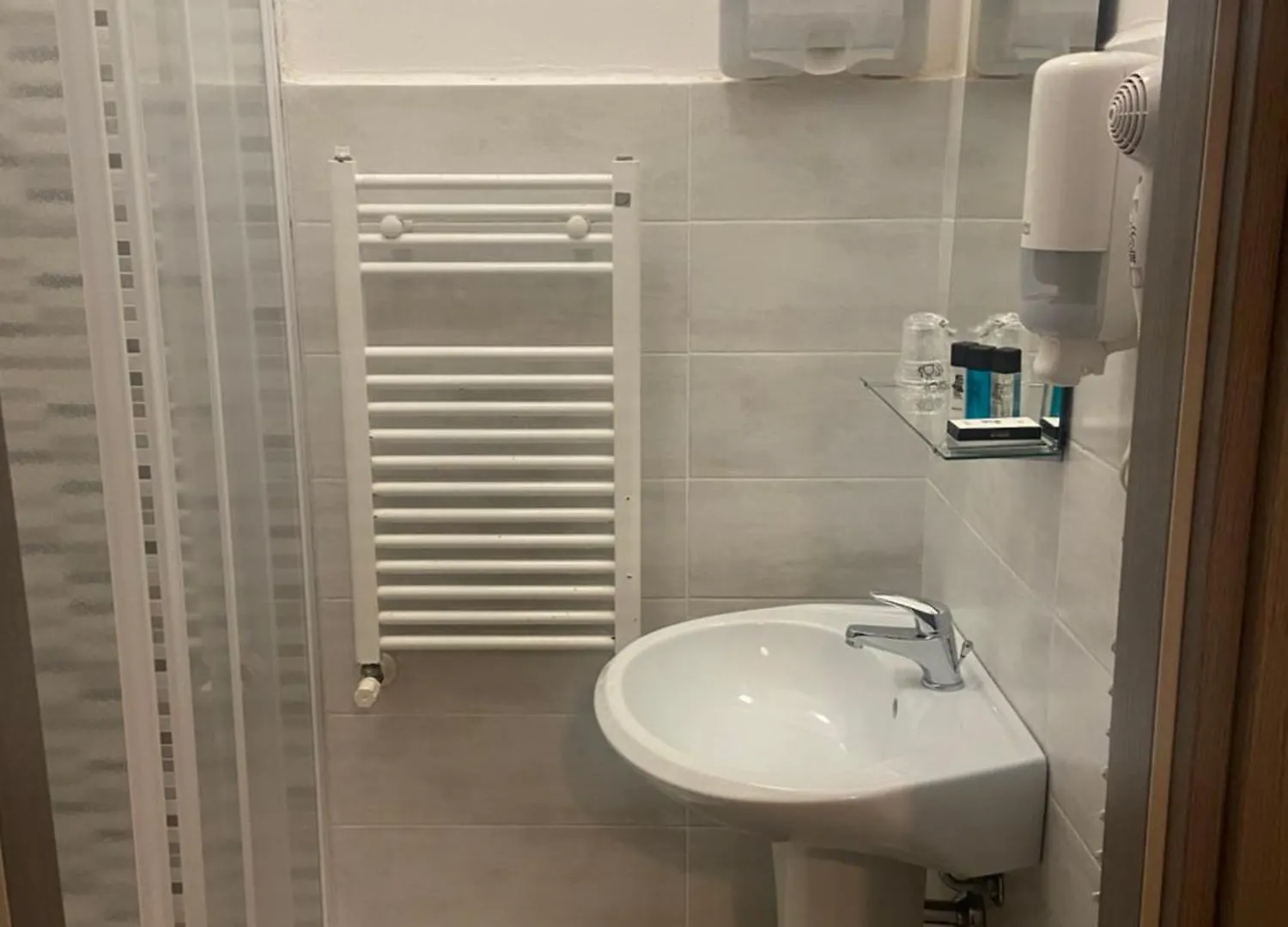Paradise Inn Livorno 2*,