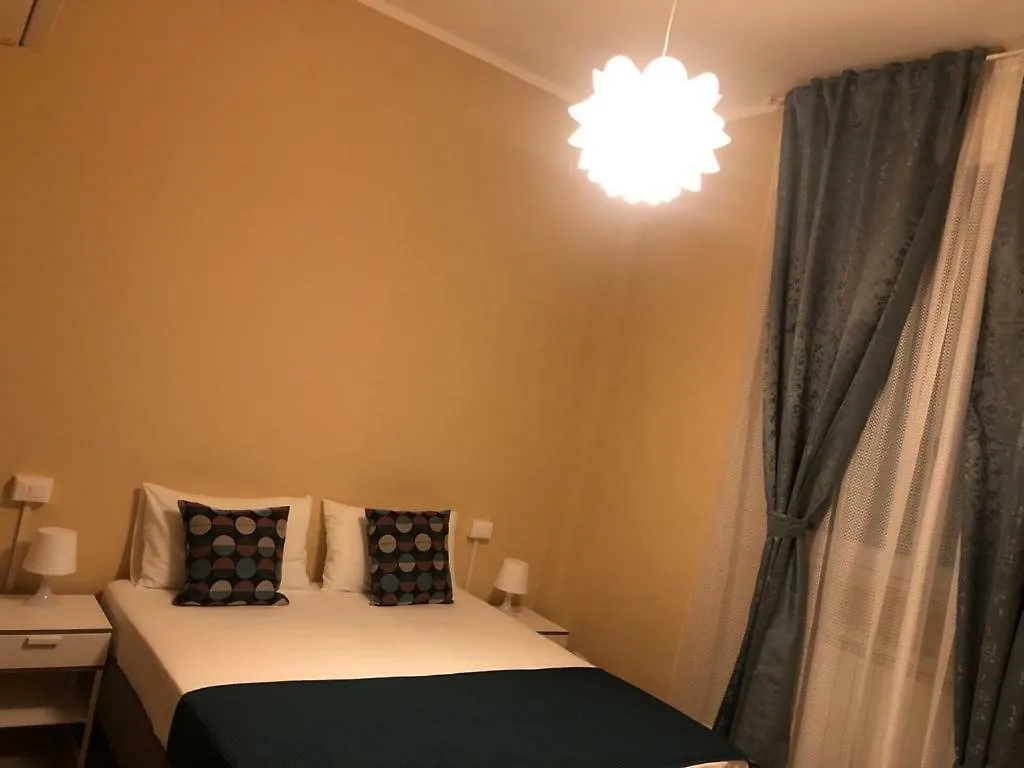 Paradise Inn Livorno 2*,