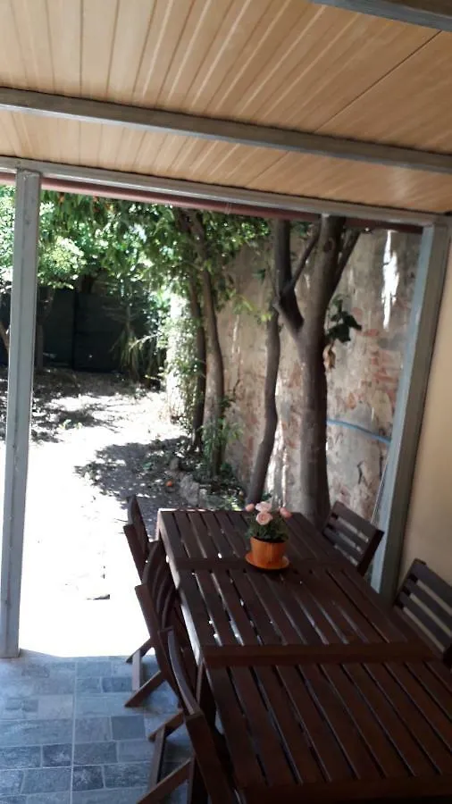 Paradise Inn Livorno Bed & Breakfast