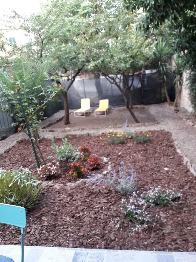 Paradise Inn Livorno Bed & Breakfast